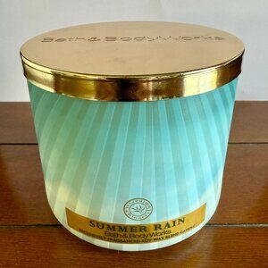 NEW SUMMER RAIN 3-Wick Glowing Luminary Candle  Bath & Body Works